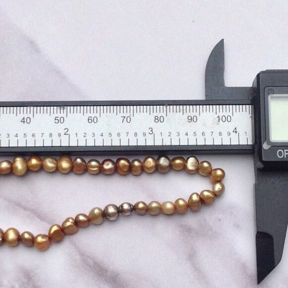 Freshwater Pearl Bracelet 4.5mm Rose Gold -Deep Olive 7.5" - Picture 6 of 6